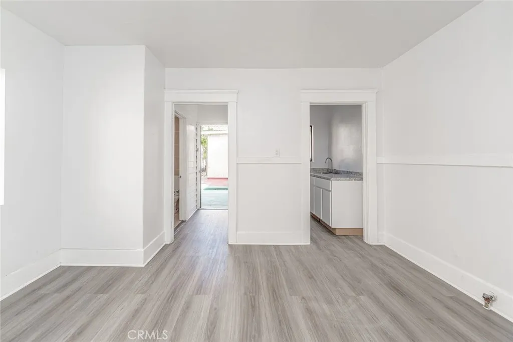 2677 Roseview Avenue, Los Angeles, California 90065 home-pic-8